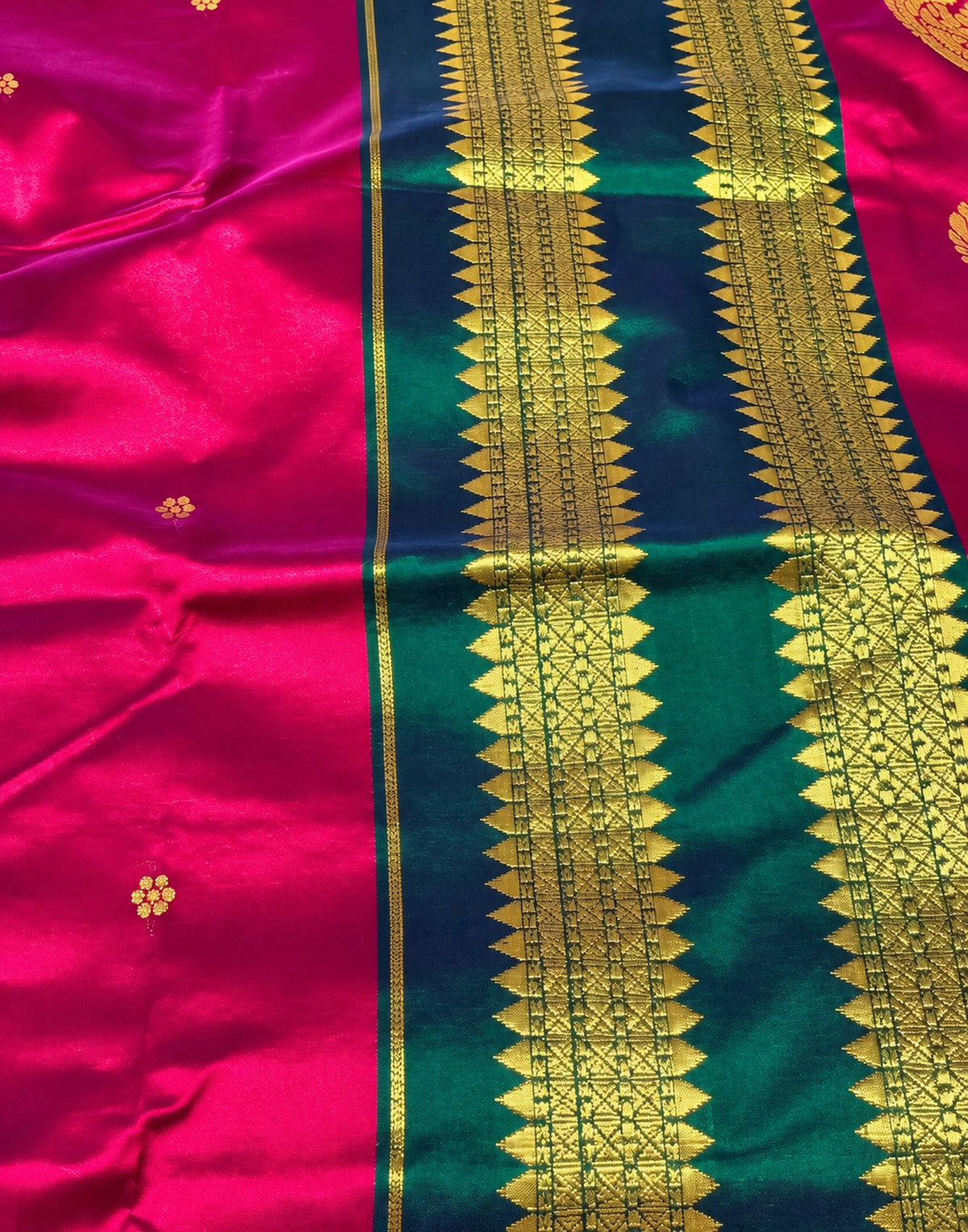 Narayanpeth Paithani Silk Saree