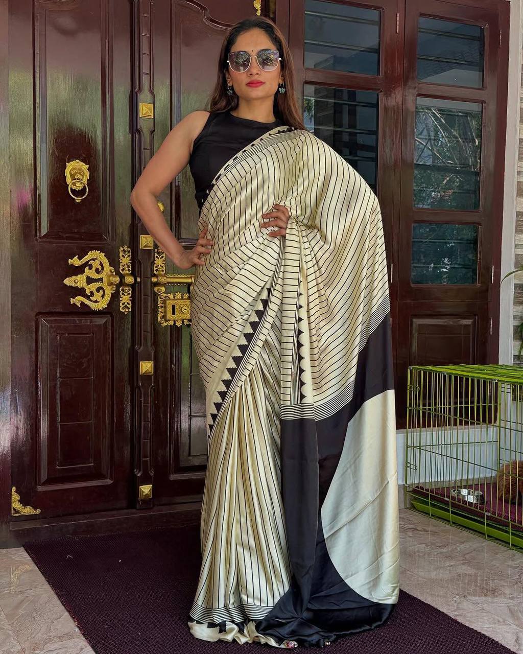 FM-Elegance Black Silk Saree