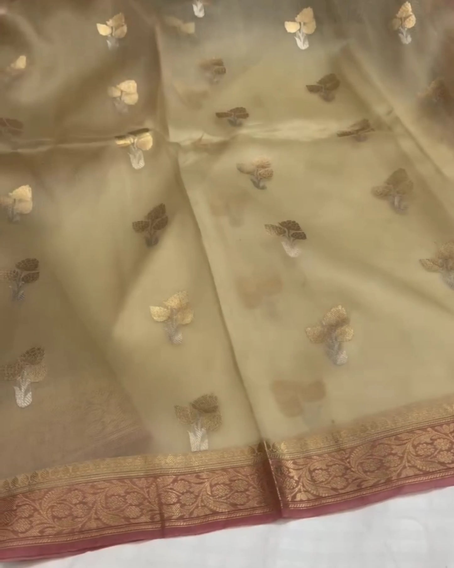 Avani Glow Silk Saree
