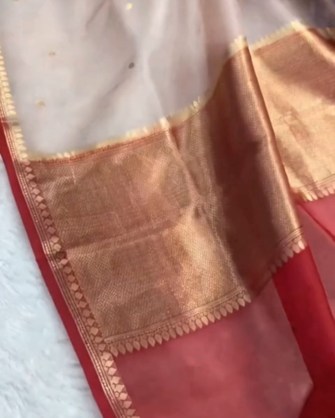 Mauve Banarsi Rani Silk Saree