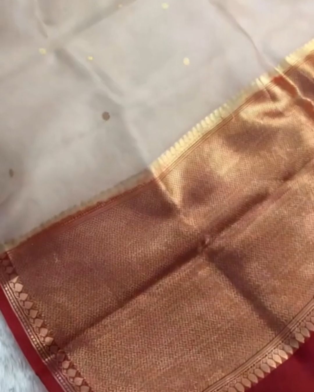 Mauve Banarsi Rani Silk Saree