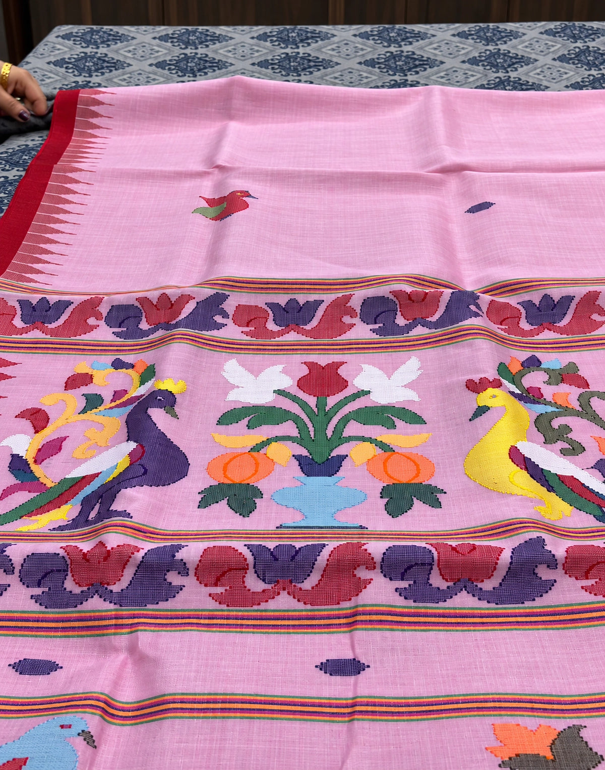 Nillaavari Cotton Silk Saree