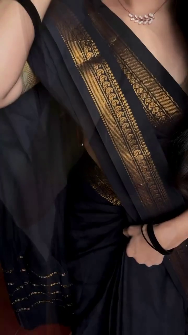 Plain Sungudy Sarees