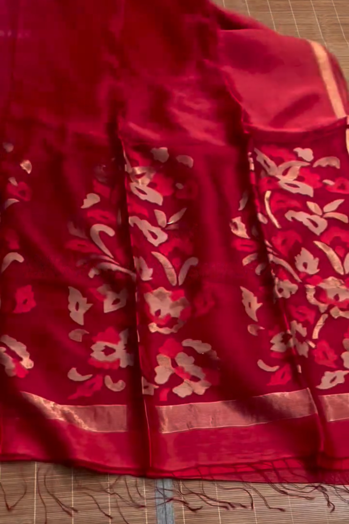 Raga Crimson Jamdani Saree